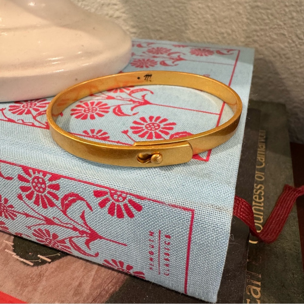 Madewell brushed Gold Bangle Bracelet